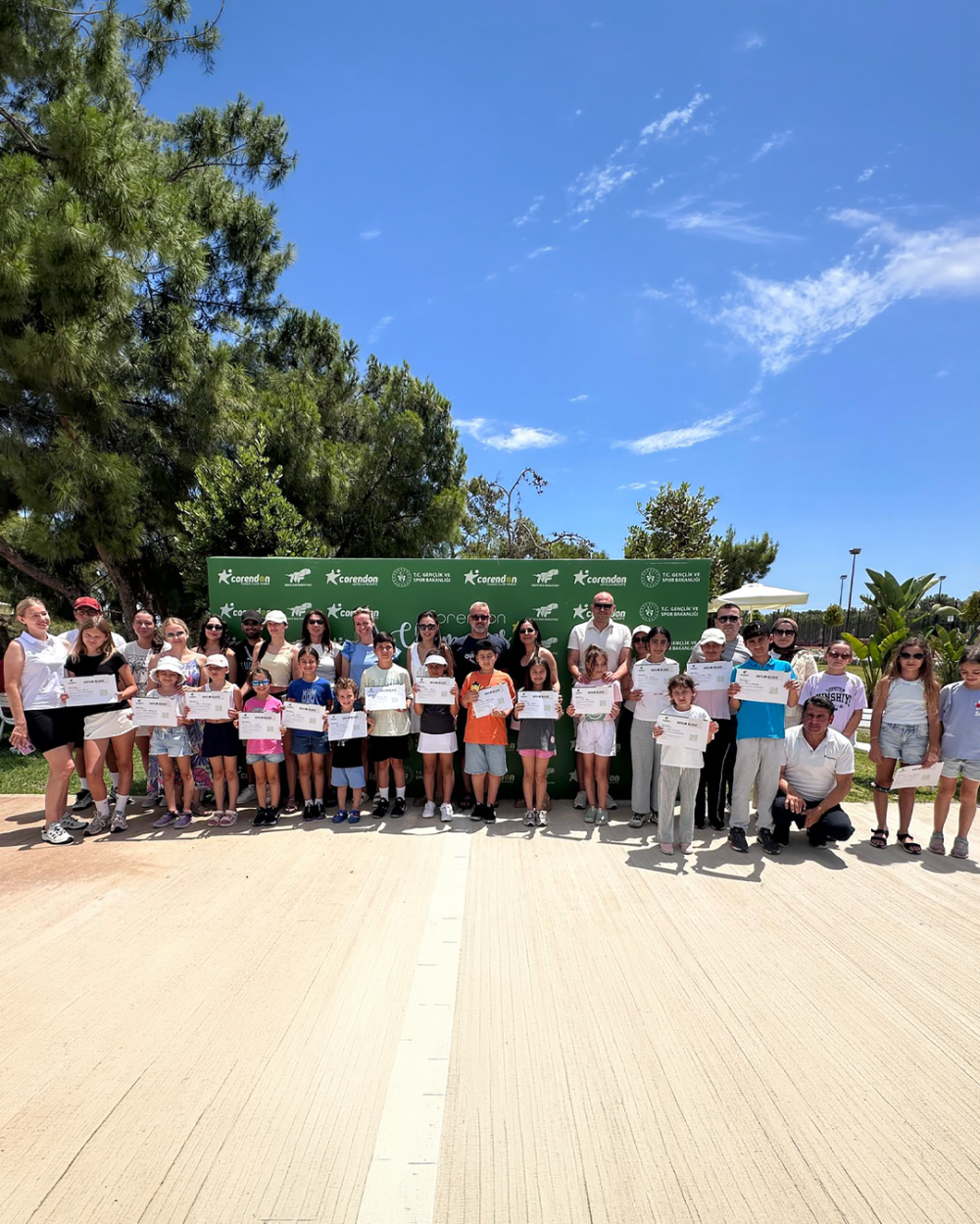 A Creative Workshop for Young Athletes at Corendon Tennis Club Creating Together, Inspiring Together